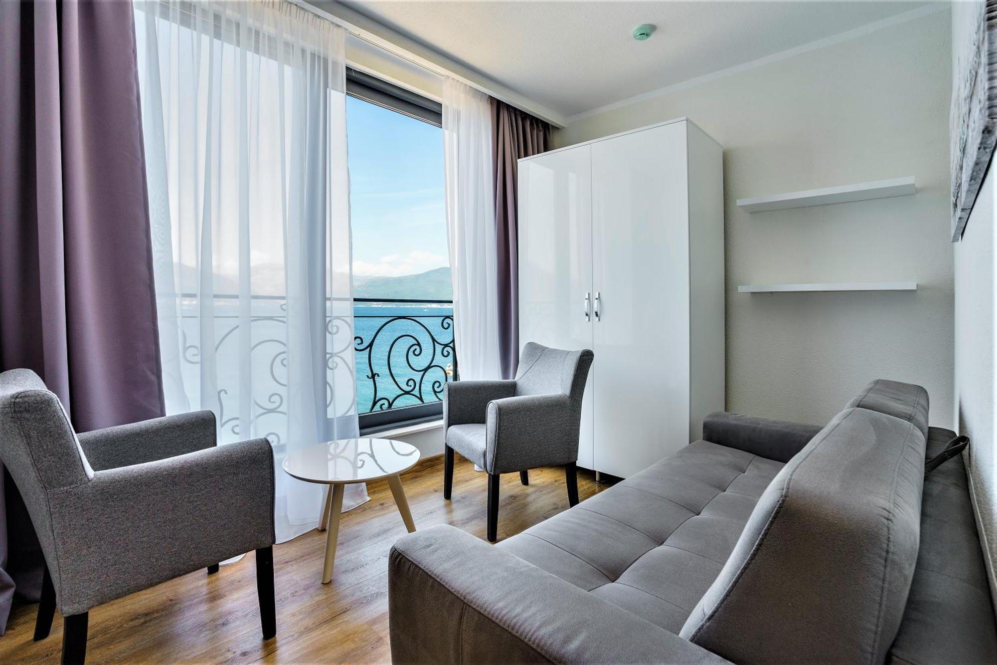 Beachfront Villa Pearl Of Adria Krasići 外观 照片