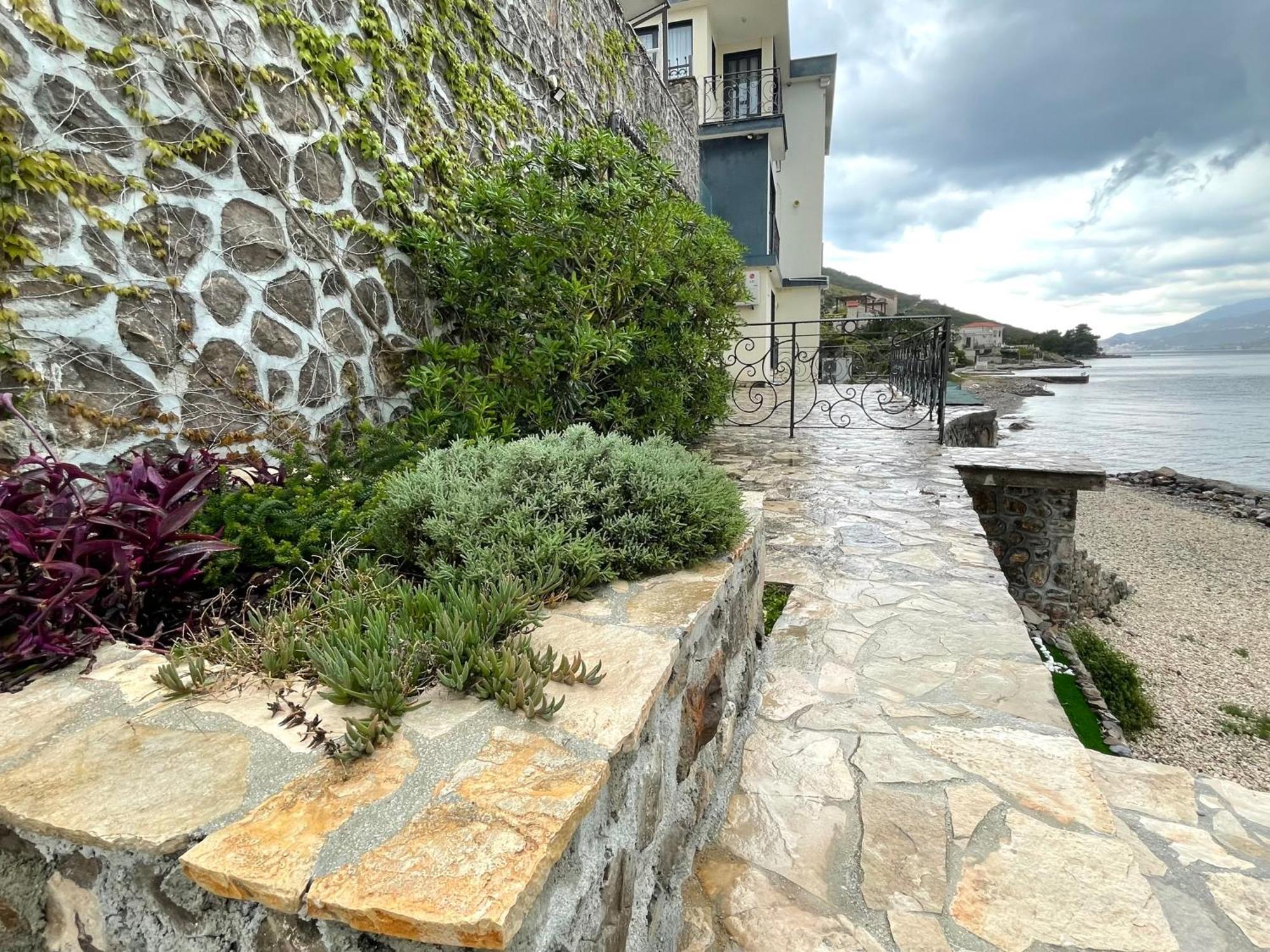 Beachfront Villa Pearl Of Adria Krasići 外观 照片